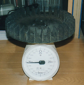 �A���~�N�[�����O�t�@��